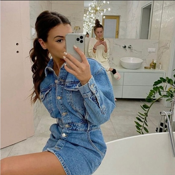 Zara Blue Denim Button-Front Mini Dress Jacket - Picture 2 of 8